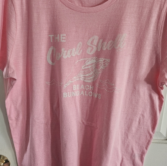 J.Crew Coral Seashell Graphic Tee - Picture 3 of 5